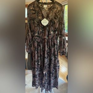 Knox Rose Peasant Dress